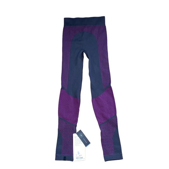 Lululemon About That Base Tight Women's Size 4 Hugged NWT - Picture 4 of 5